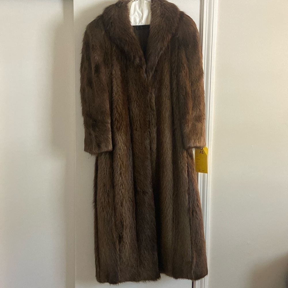 Women’s Full Length Beaver Fur Coat